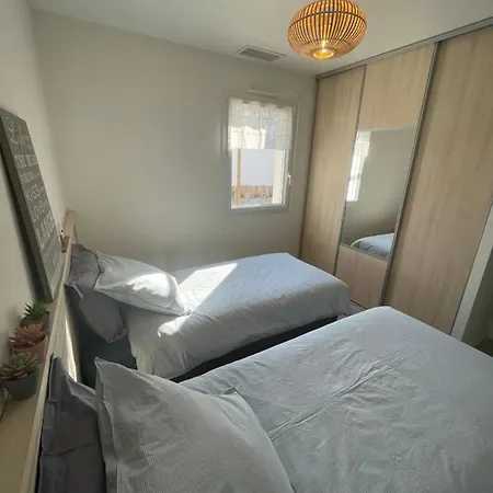 Holiday home Maison Au Calme Pres Des Plages *